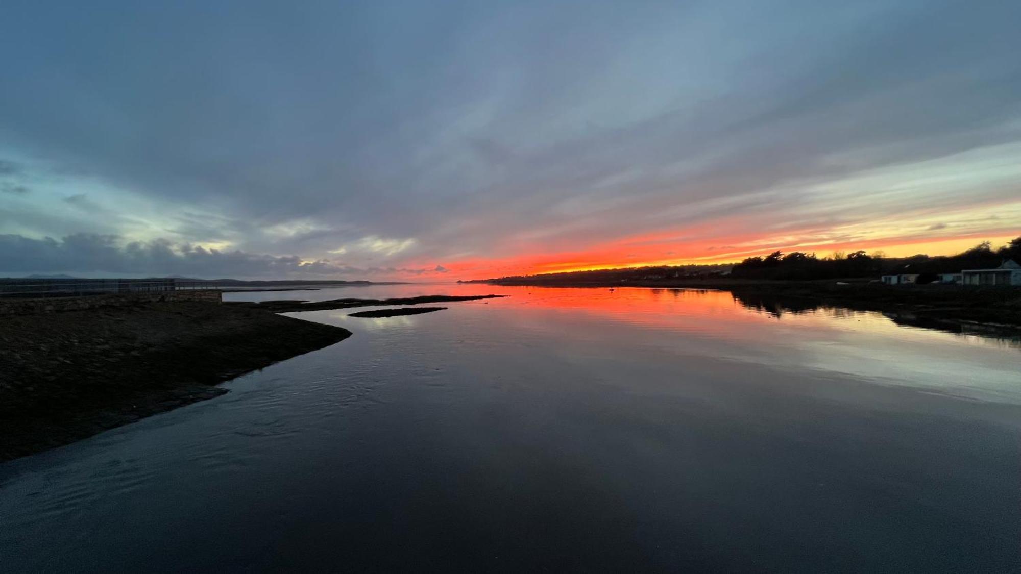 Llanw Malltraeth - Malltraeth Tides Llangadwaladr  Eksteriør bilde